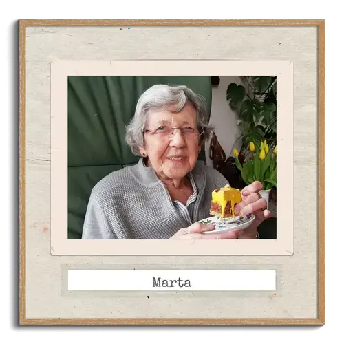 Créez un portrait souvenir rétro élégant pour hommage funéraire